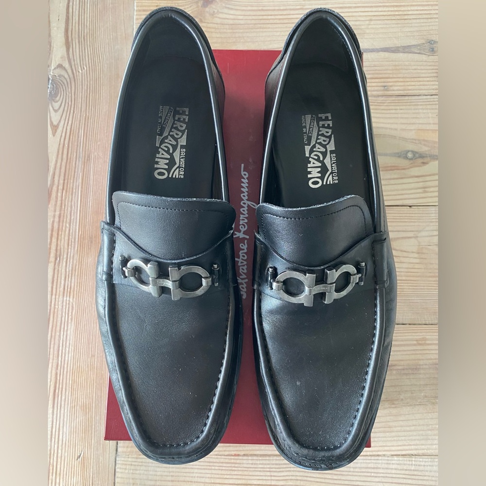 Salvatore Ferragamo Men’s Master Nero Calf Black Leather Loafers